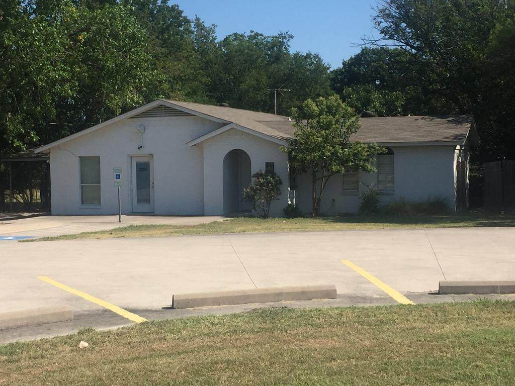 207 Canyon Court - Photo 1