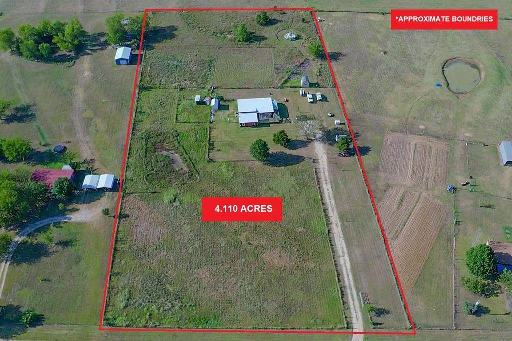 291 Private Road 7416 - Photo 1
