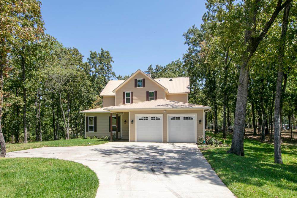 4920 Esquire Estate Road - Photo 1