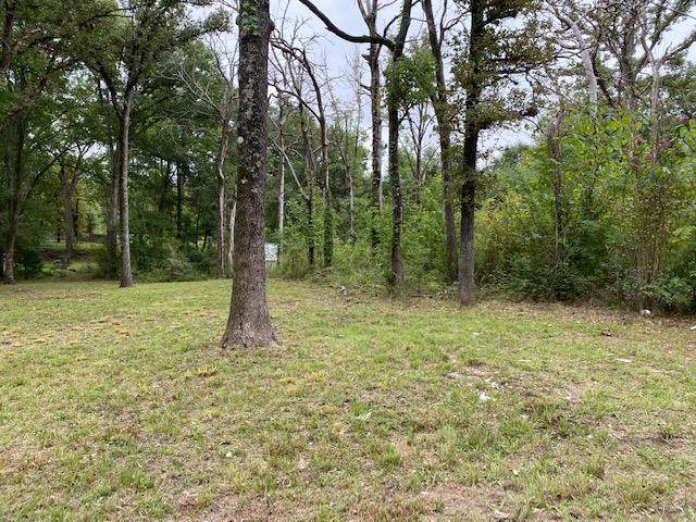 138 Buffalo Springs Rd - Photo 1