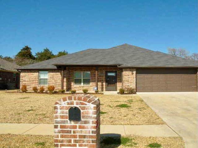 413 Harrell - Photo 1
