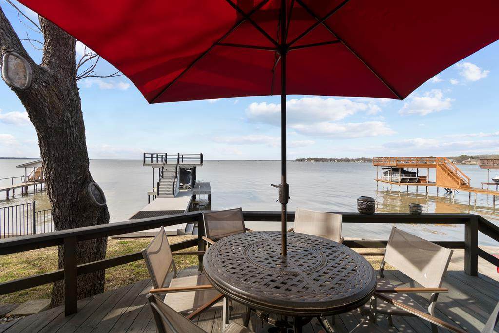 266 Harbor Drive - Photo 1