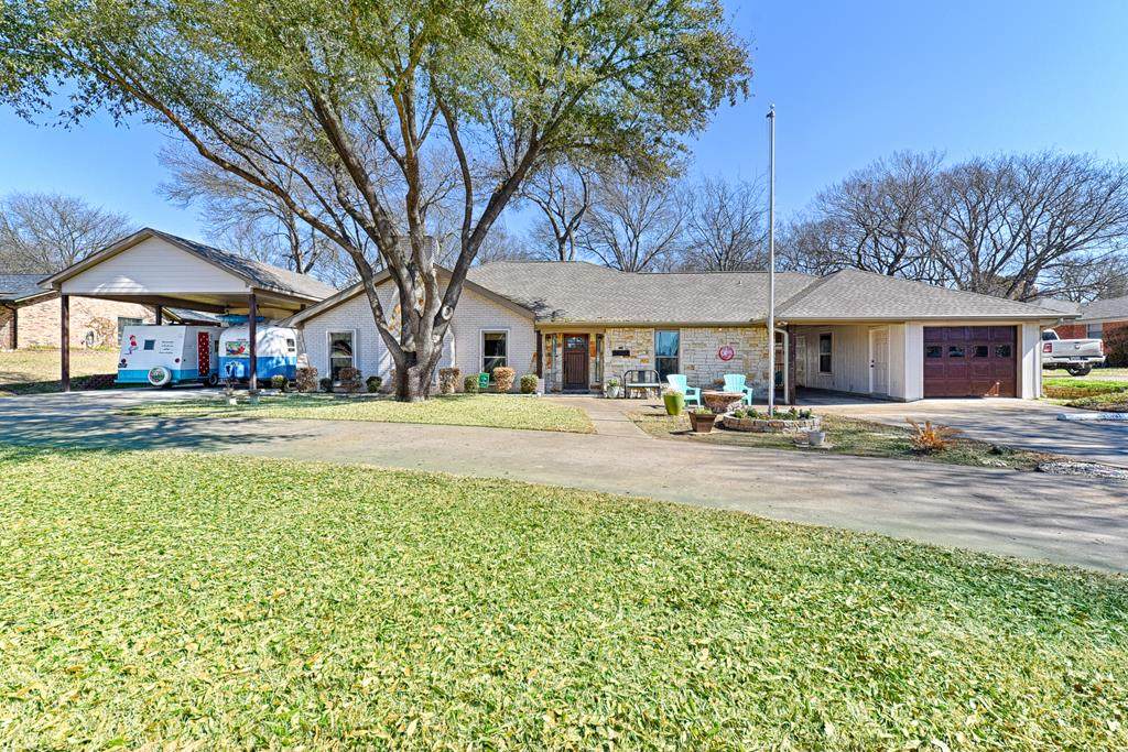10741 Buddy Parker - Photo 1