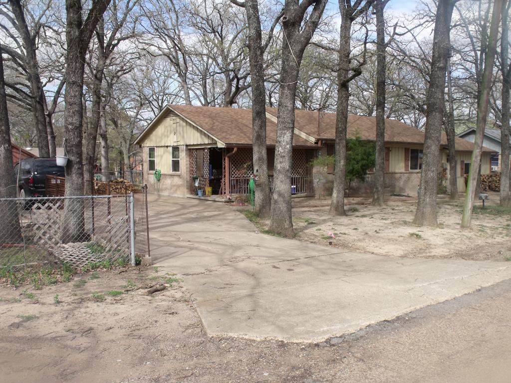 108 Dogwood - Photo 1