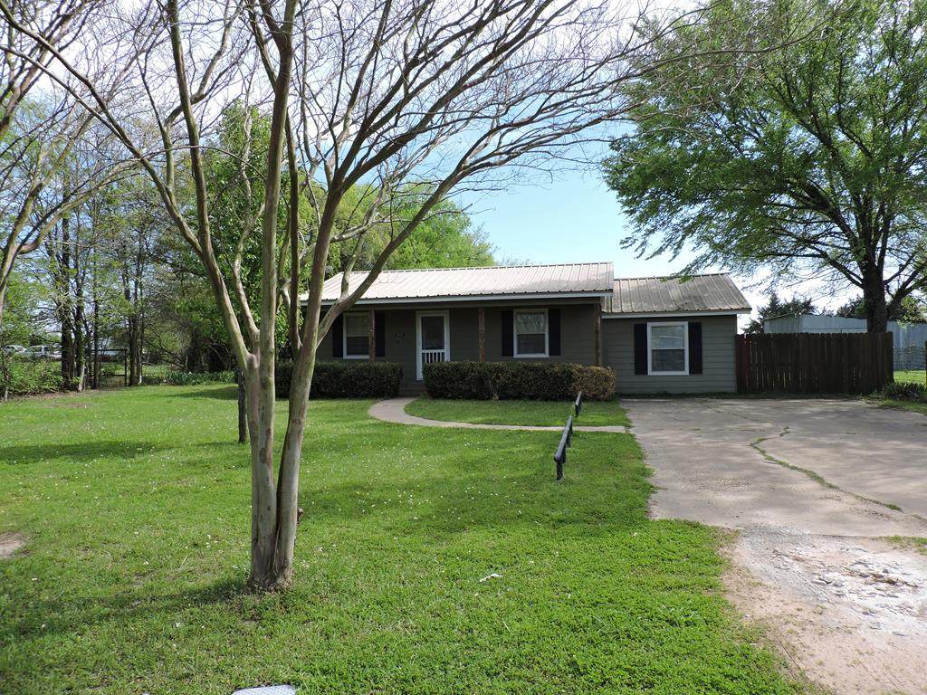 8659 Fm 2494 - Photo 1