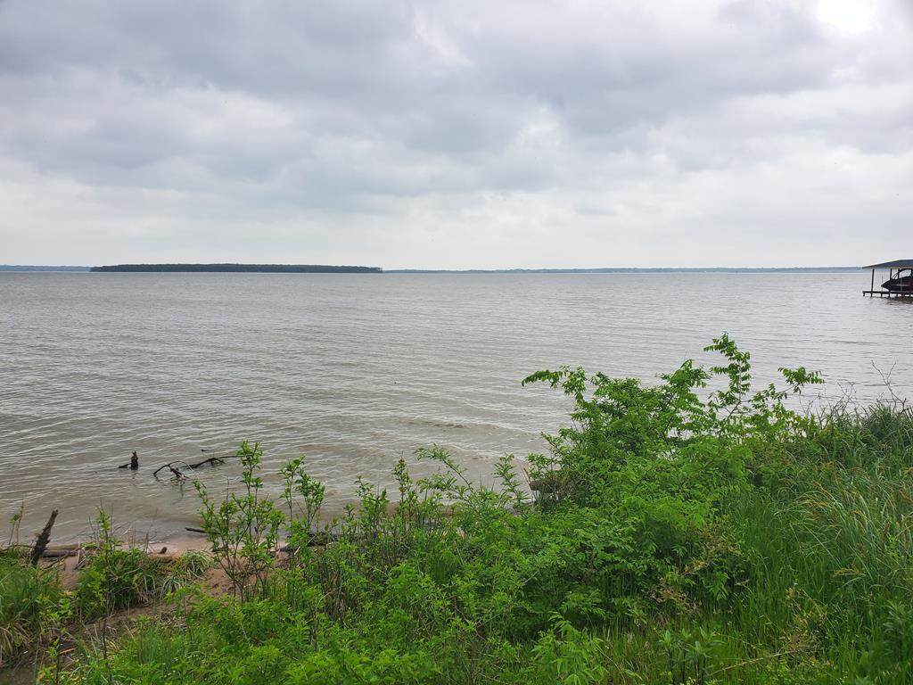8487 South Shore Circle - Photo 1