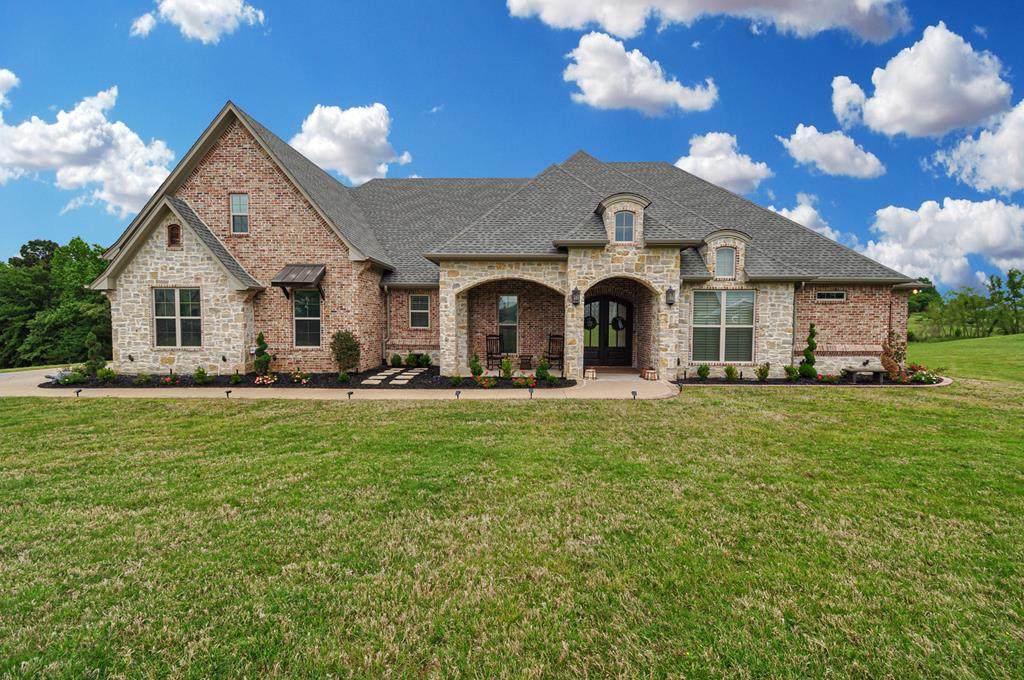 21943 Syrah Drive - Photo 1