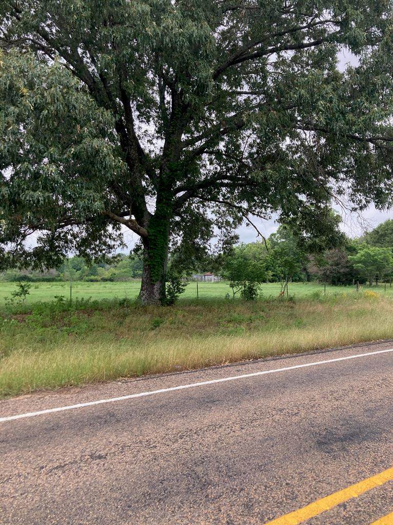 5563 Fm 2495 - Photo 1