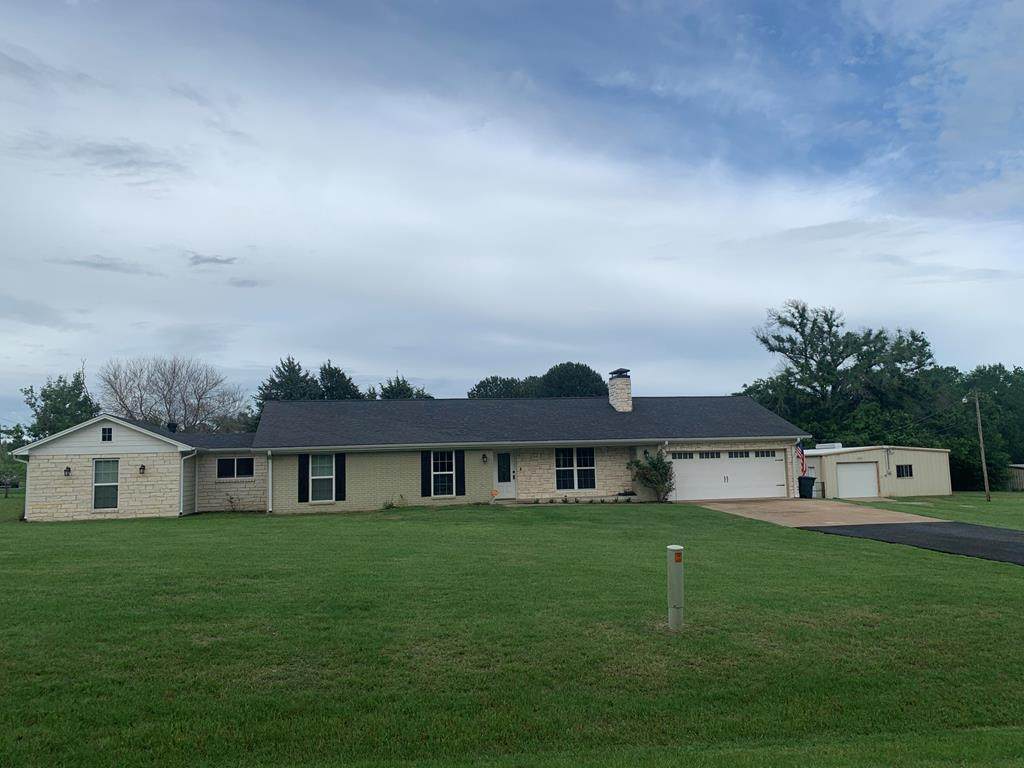 2482 Lakefront Shores - Photo 1