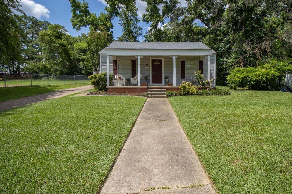 408 Loftin - Photo 1