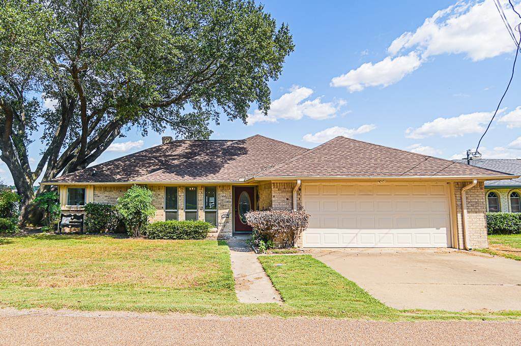 10907 Jeanell - Photo 1