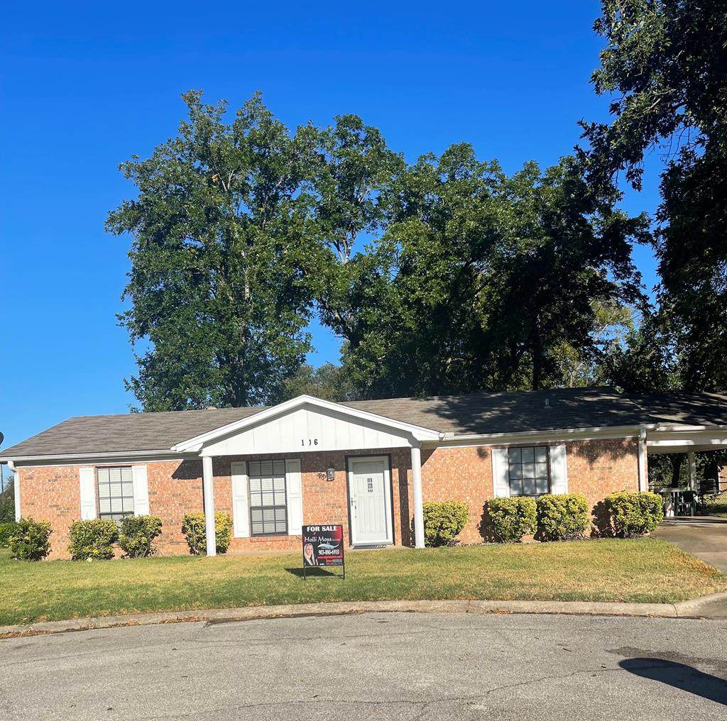 106 Cambridge Court - Photo 1