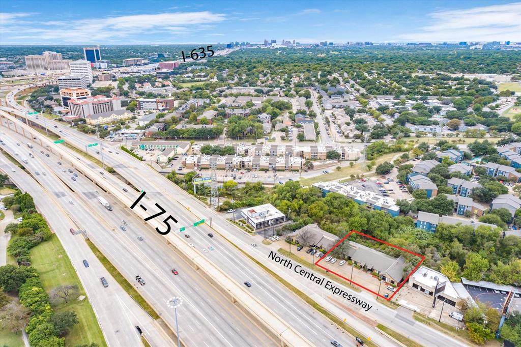 13345 N Central Expy - Photo 1