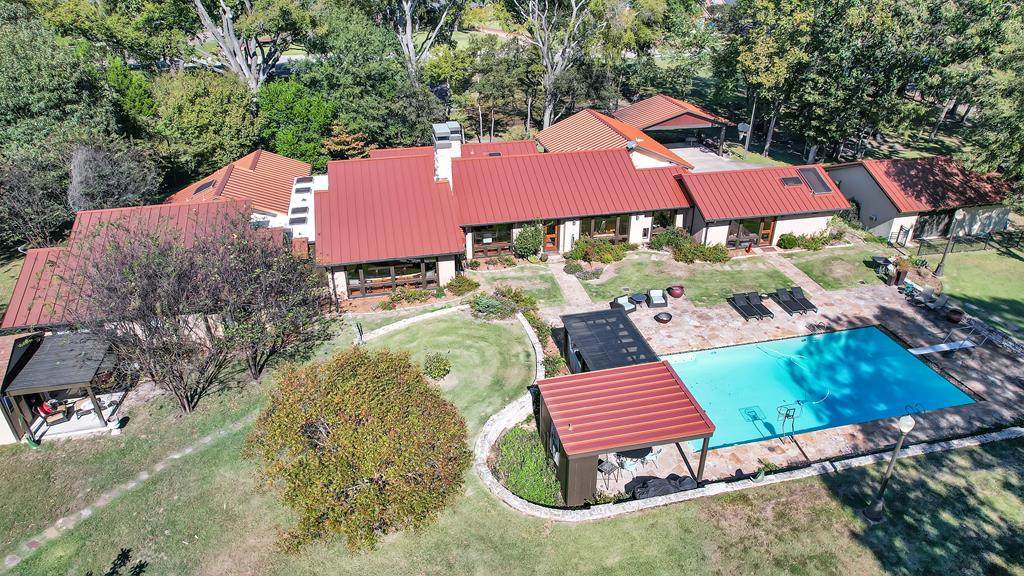 115 Willowbrook Dr - Photo 1