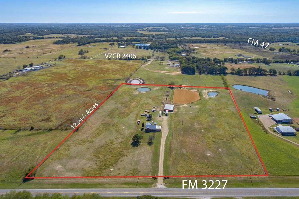 6661 Fm 3227 - Photo 1