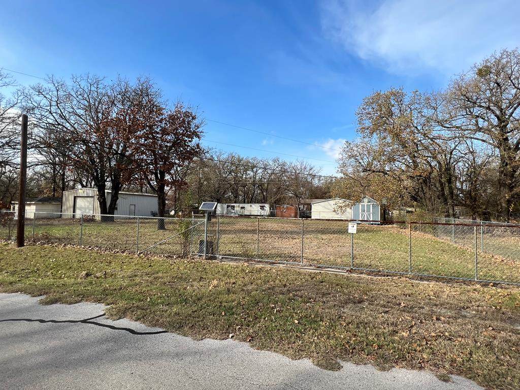 114 Ben Lacy Drive - Photo 1