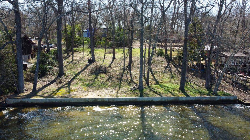 341 Callender Lake Drive - Photo 1