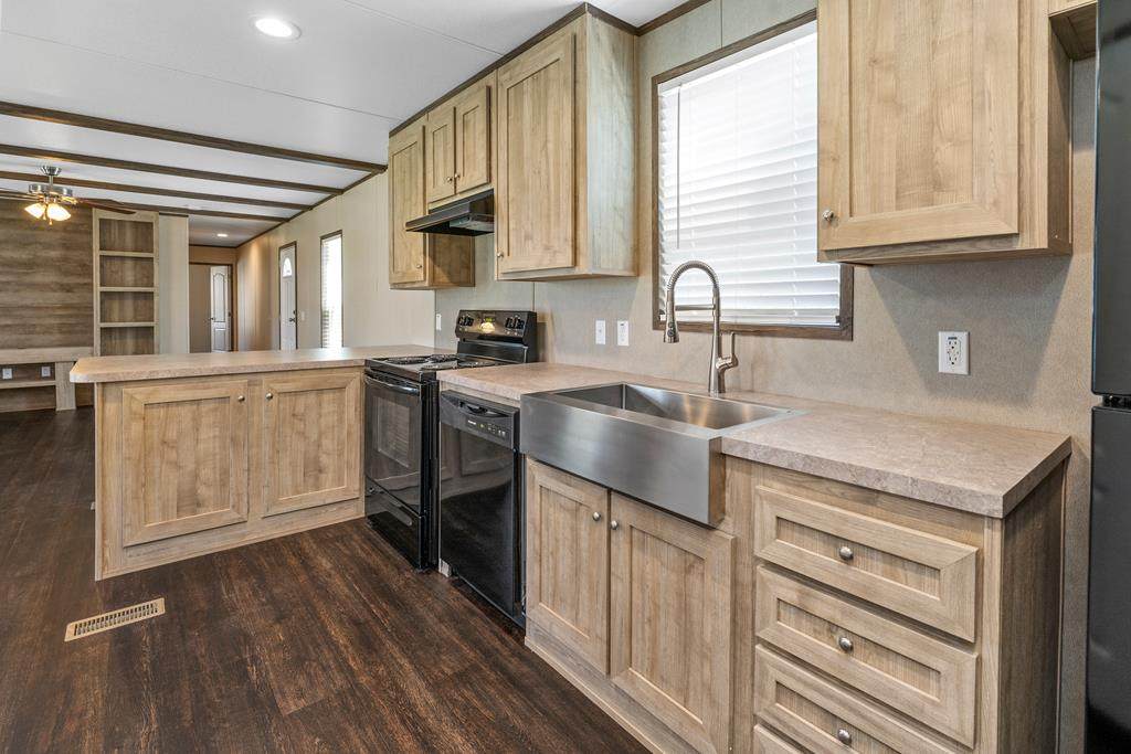 716 Quail Run - Photo 1