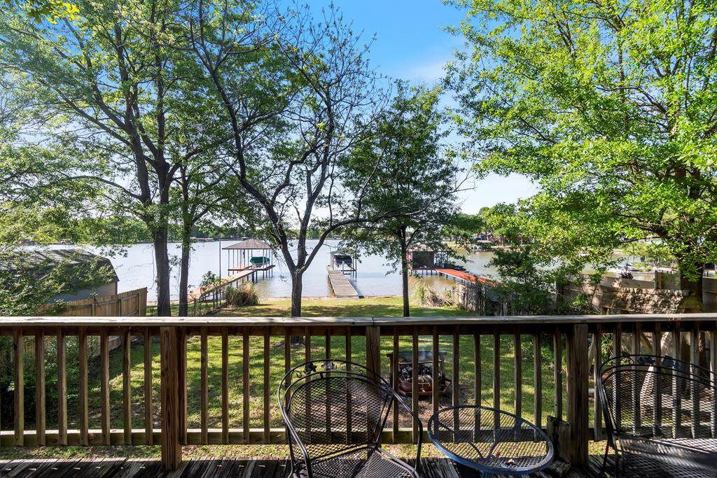148 Thunderbird Dr - Photo 1