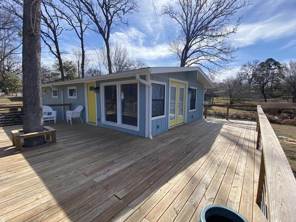 230 Shady Shores Dr - Photo 1