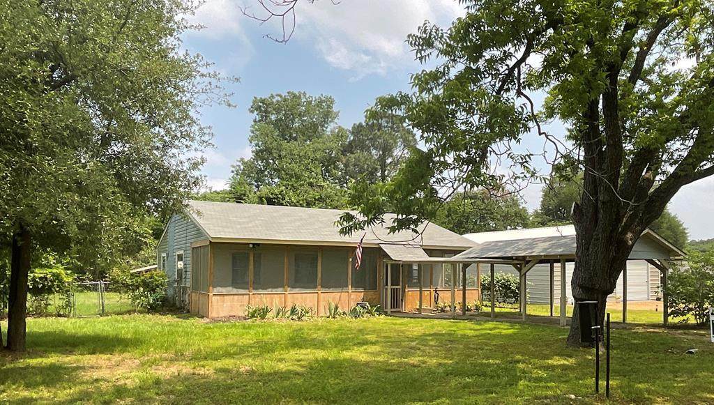 10125 Tanglewood Drive - Photo 1