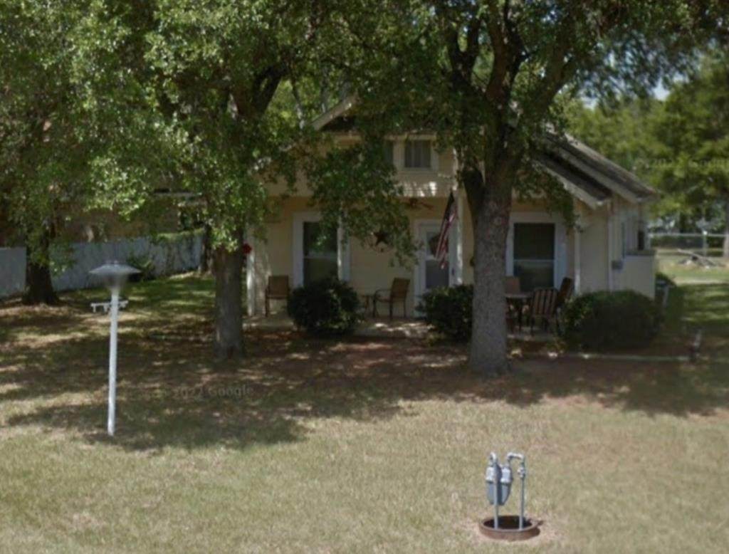415 N College - Photo 1