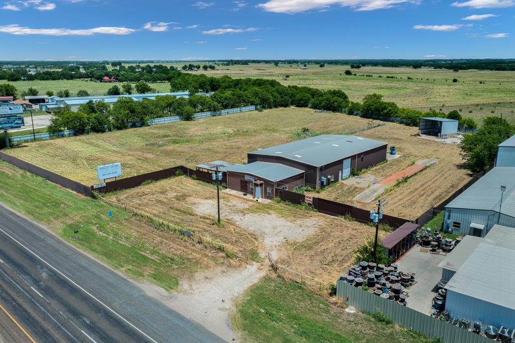 9415 E Hwy 175 - Photo 1