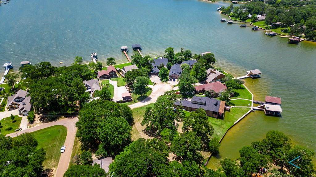 102 Bear Creek Dr - Photo 1