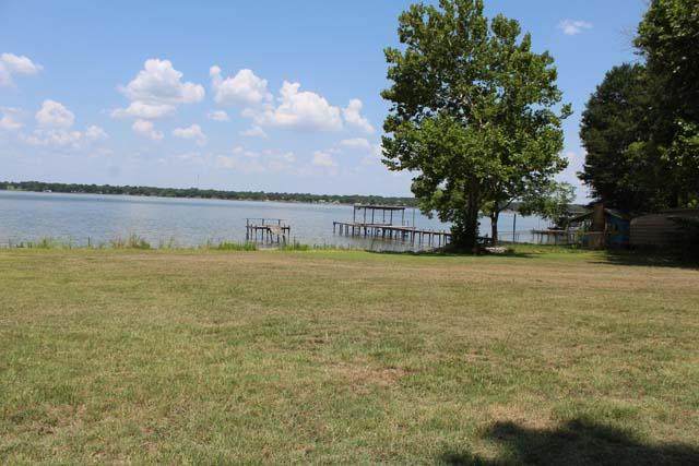 320 Sailfish Dr - Photo 1