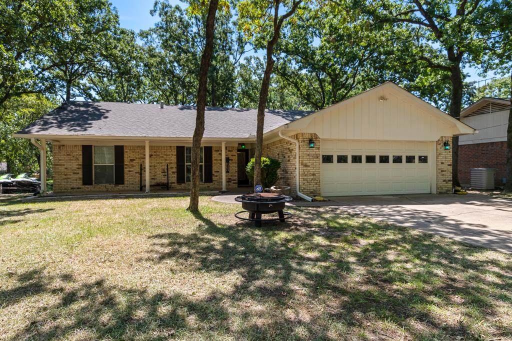 3 Grandview - Photo 1