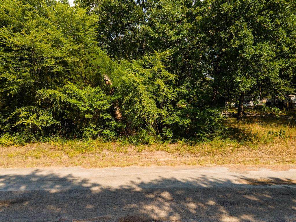 189 Huntoon Trl - Photo 1