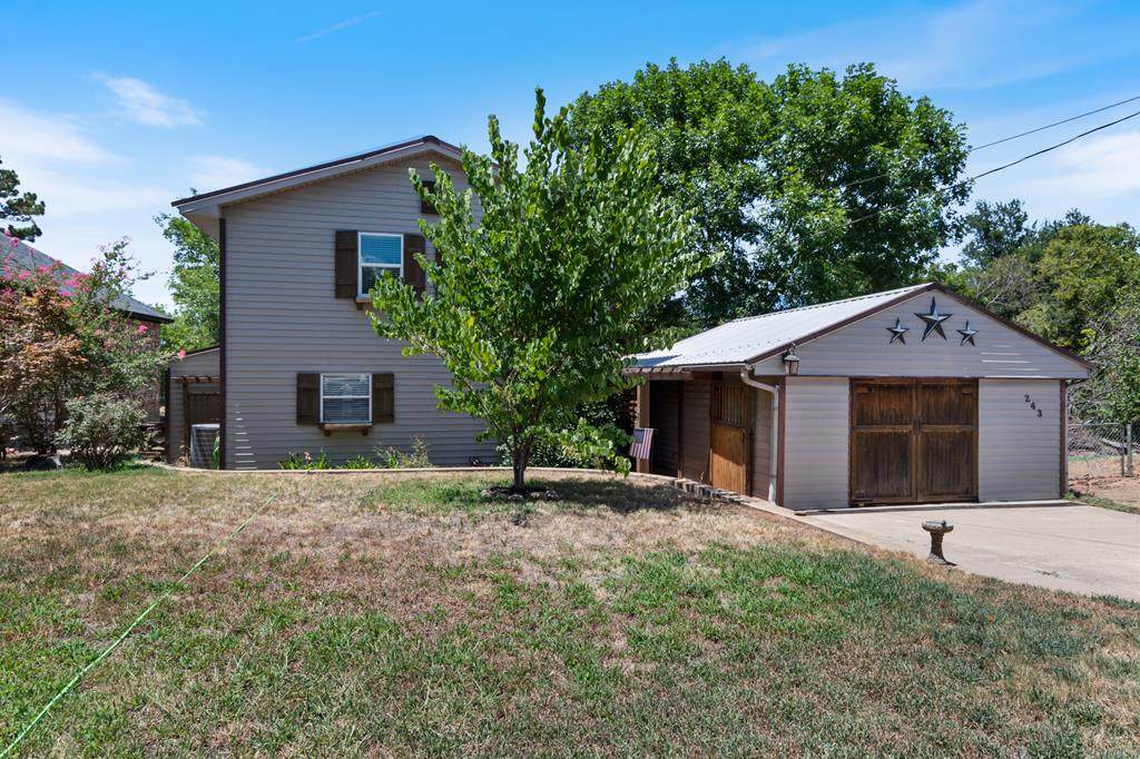 243 Autumnwood Trl - Photo 1