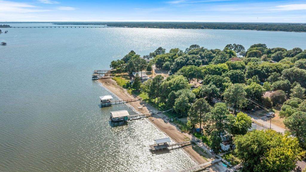 184 Sailfish Dr - Photo 1