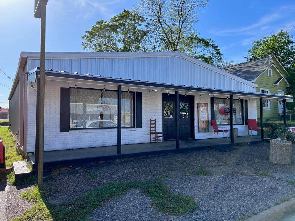 203 N Spring St - Photo 1