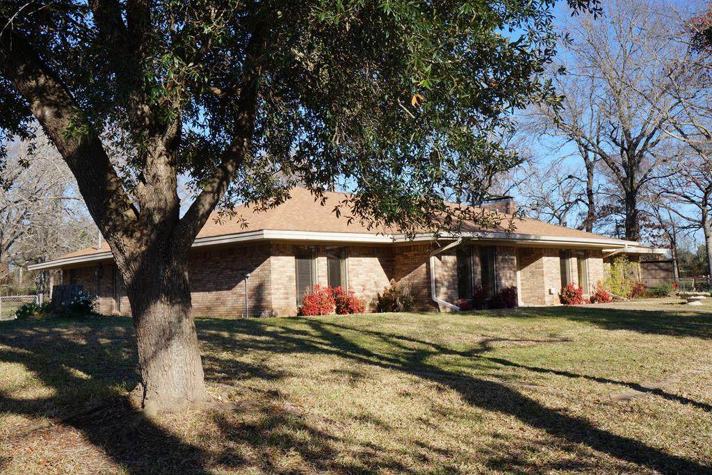 9290 Hwy 19 N - Photo 1