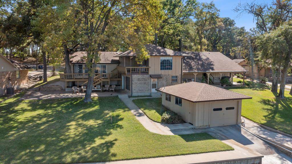 112 Spring Branch Trl - Photo 1
