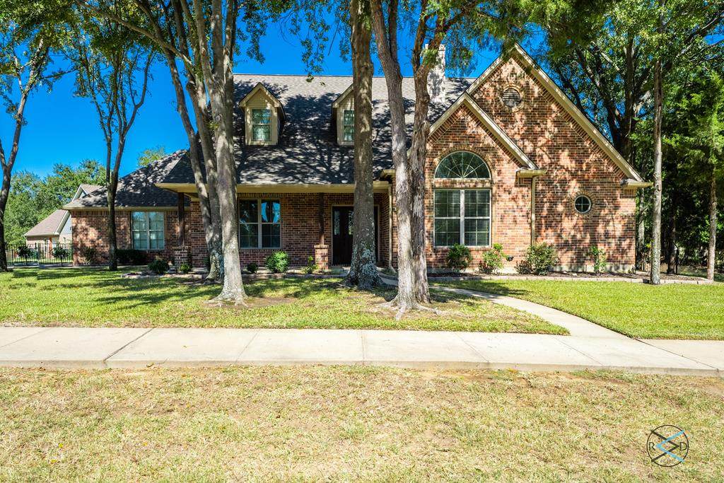 218 Cape Shore Dr - Photo 1