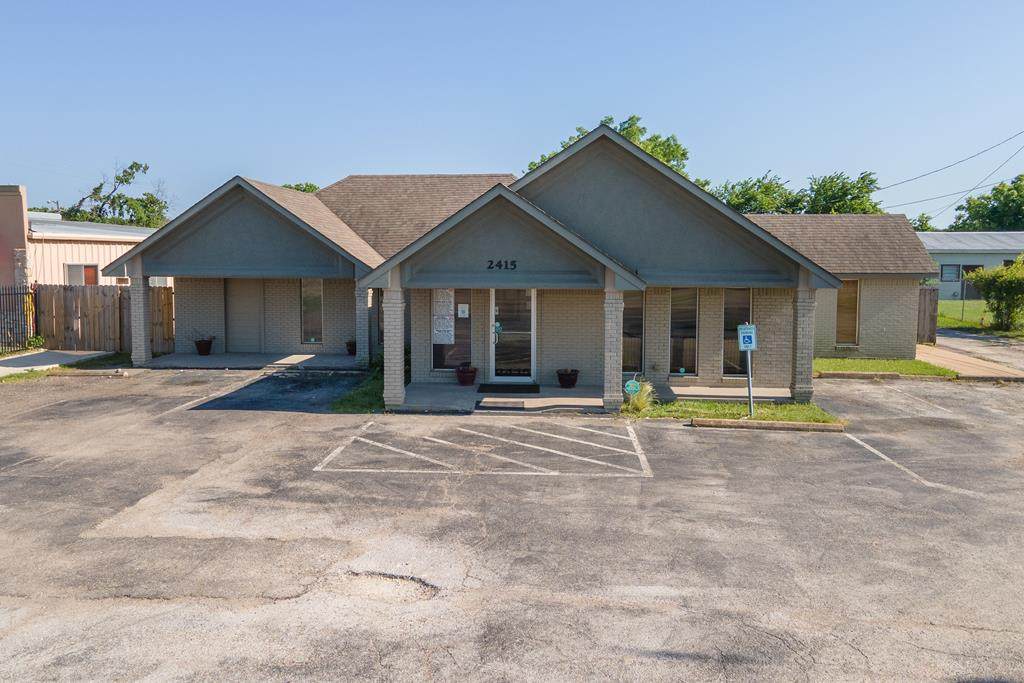2415 W Main St - Photo 1