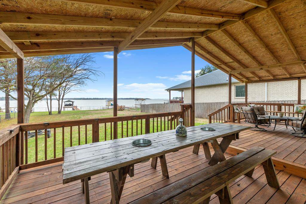 147 Sundrift Dr - Photo 1