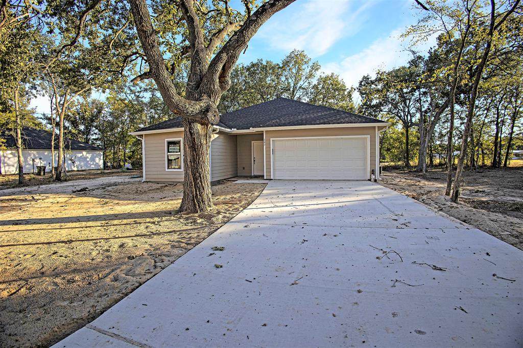 283 E Golden Oaks Dr - Photo 1