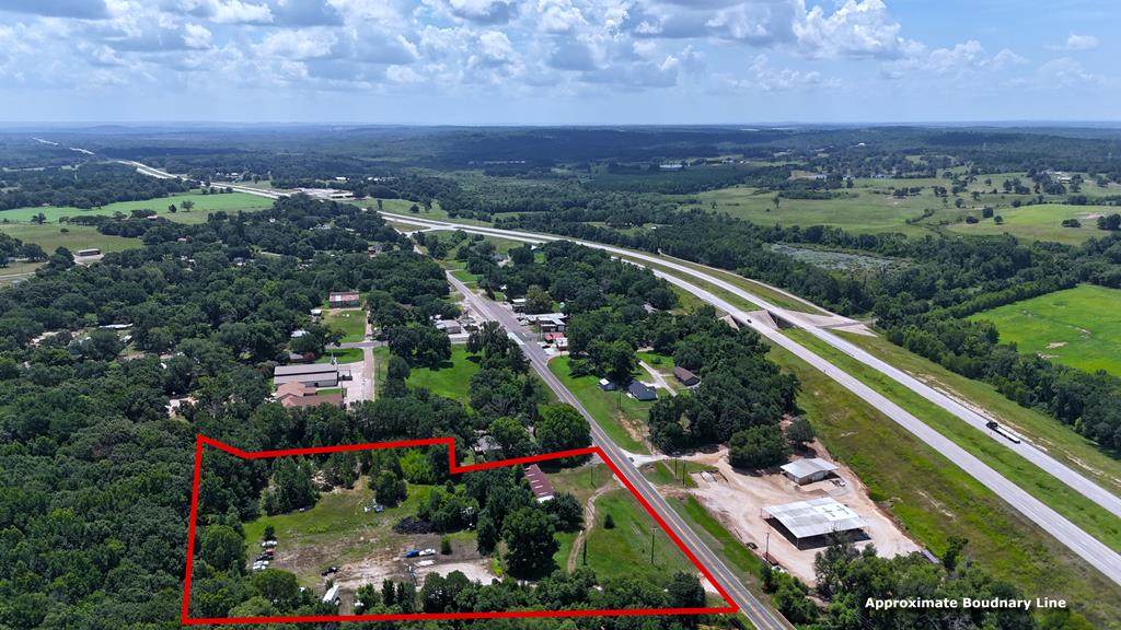 15585 Hwy 175 E - Photo 1