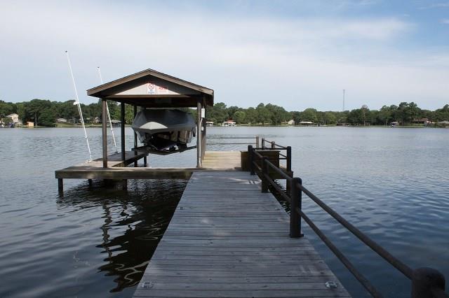 106 W Merry Way - Photo 1