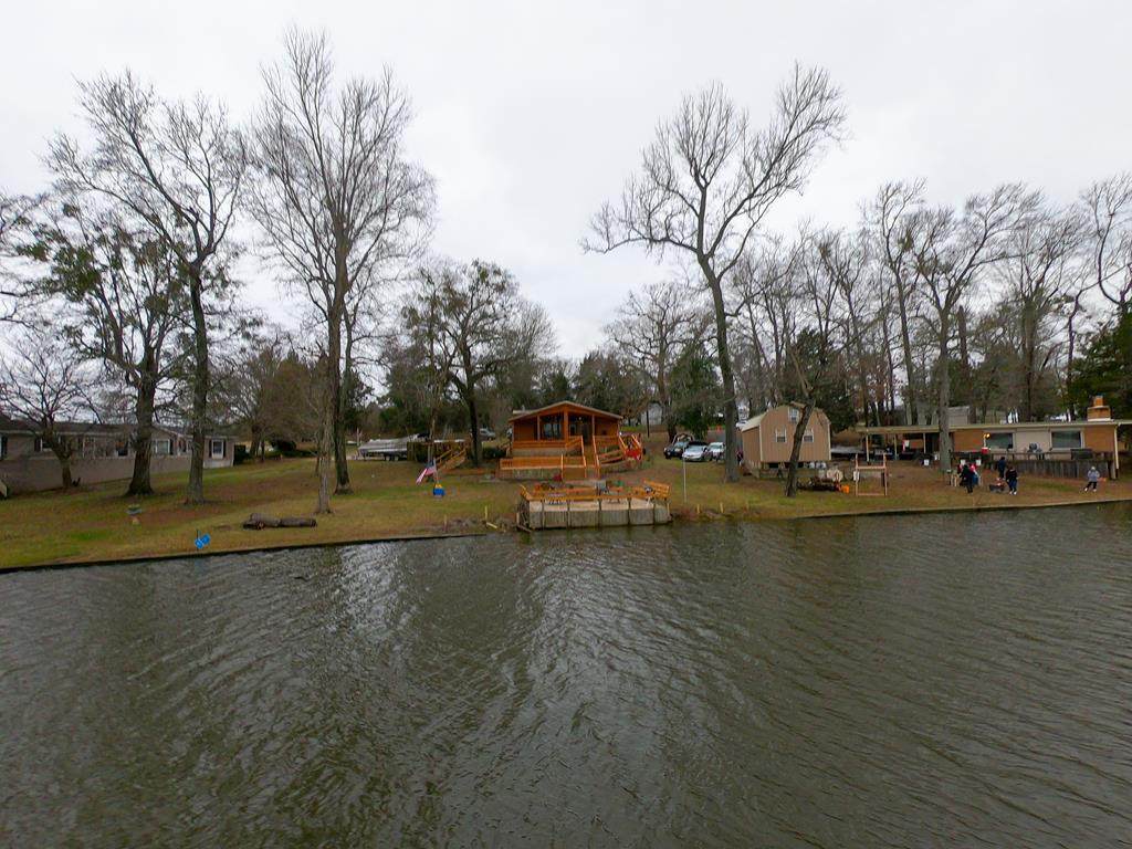 284 Hickory Hills Drive - Photo 1