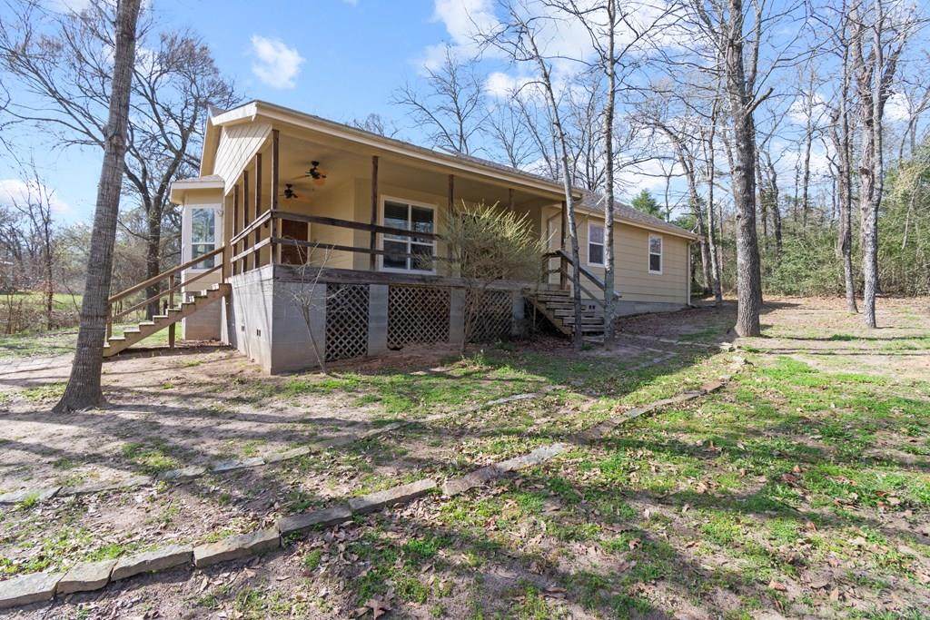 5715 Beach Rd - Photo 1
