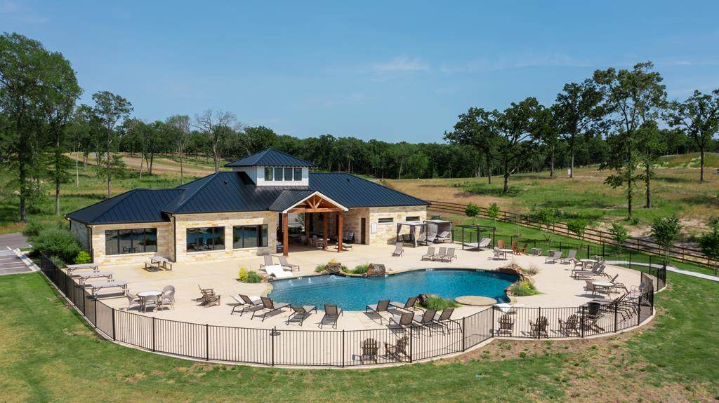 6995 Lake Shore Way - Photo 1