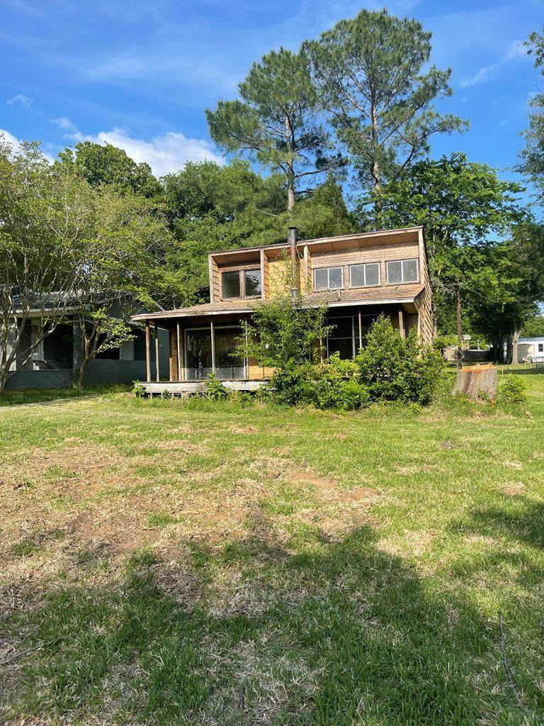 102 Oak Acres N - Photo 1