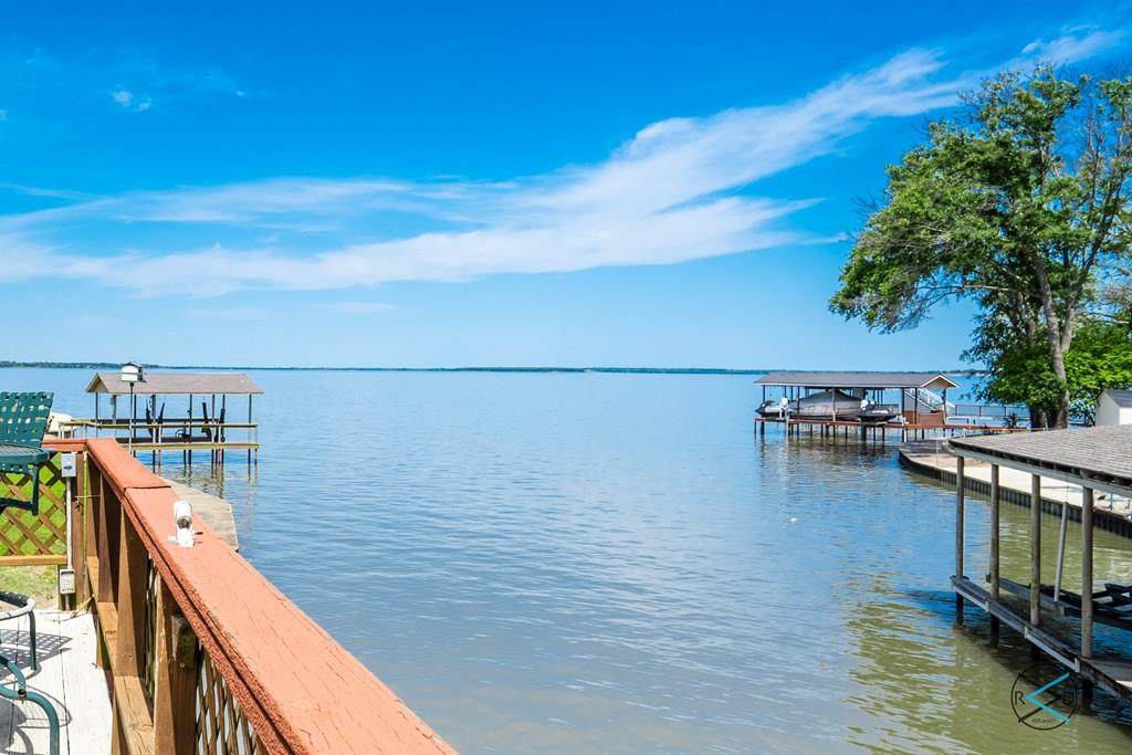 236 Loon Bay - Photo 1