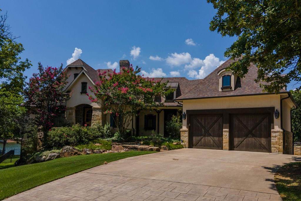 107 Pinehurst Dr - Photo 1
