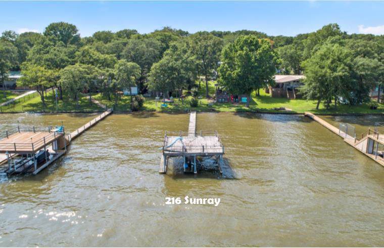 216 Sunray - Photo 1