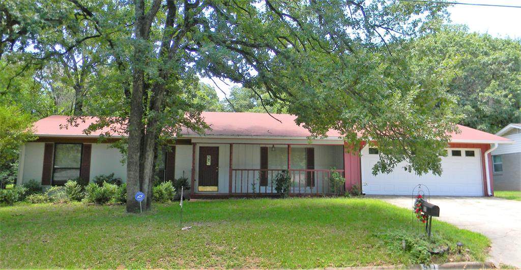 511 Ravenwood - Photo 1
